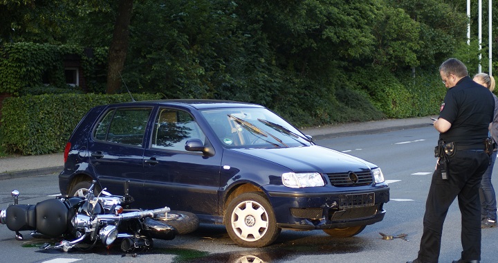 How Should One Choose a Personal Injury Lawyer to Represent Them?