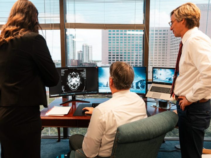 369A3342 (2)-w1080-h1920